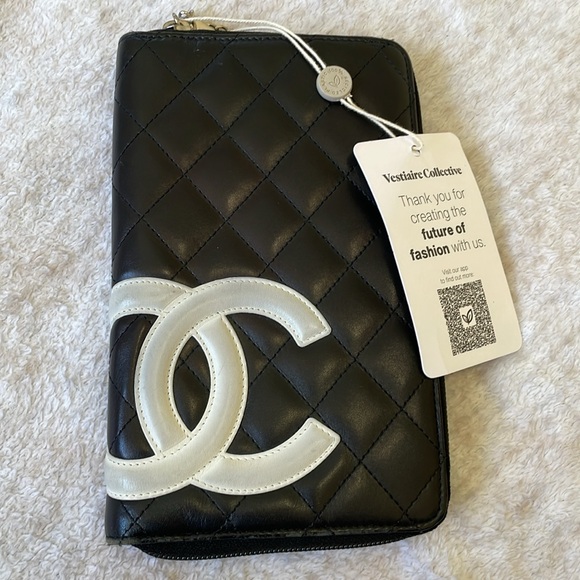 Chanel Cambon Zippy Wallet - Picture 17 of 17